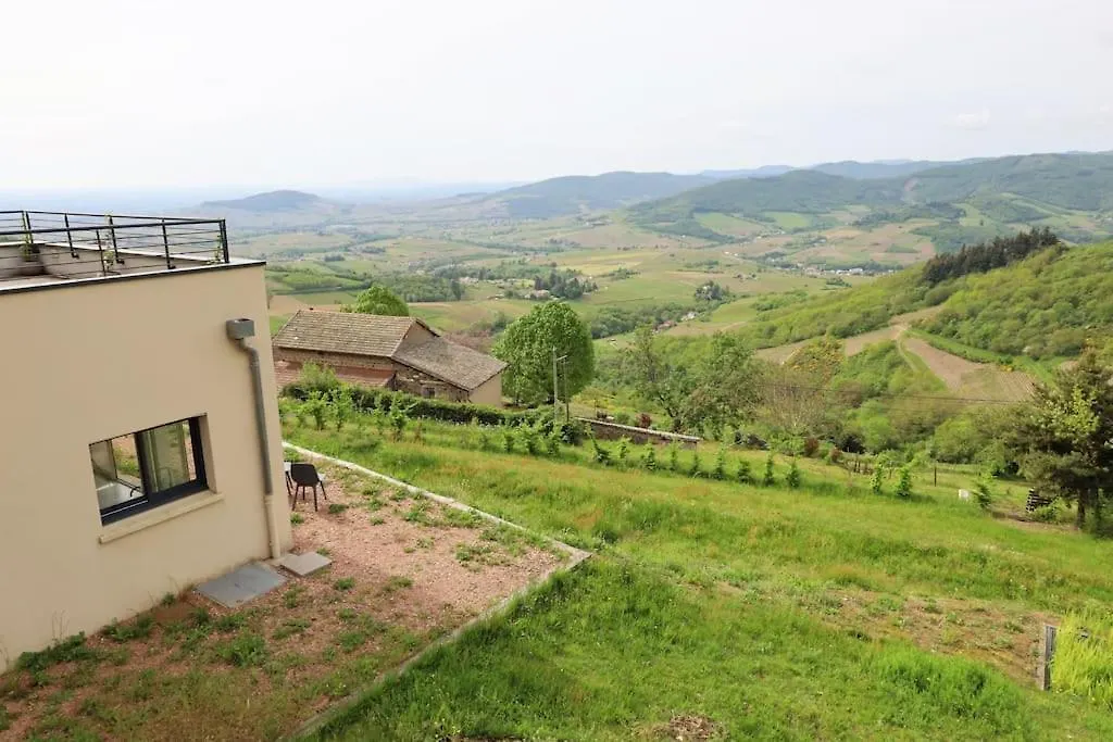 Holiday home Maison Avec Vue 180° Sur Le Beaujolais Beaujeu  France